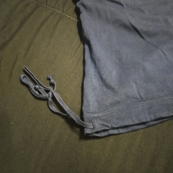 U-Neck Hoodie - Picture 3 of 5